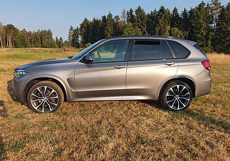 BMW X5 xDrive40d M-Sportpaket*Vollaussttung *2.Hand