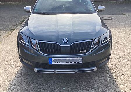Skoda Octavia 2.0 TDI 4x4 Scout Combi Scout