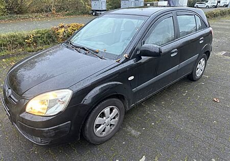 Kia Rio 1.4 EX