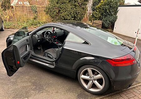 Audi TT Coupe 2.0 TFSI S tronic quattro - TÜV Neu