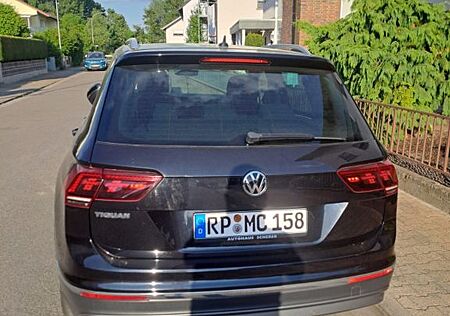 VW Tiguan Volkswagen 2.0 TDI SCR DSG 4MOTION OFFROAD OFFROAD