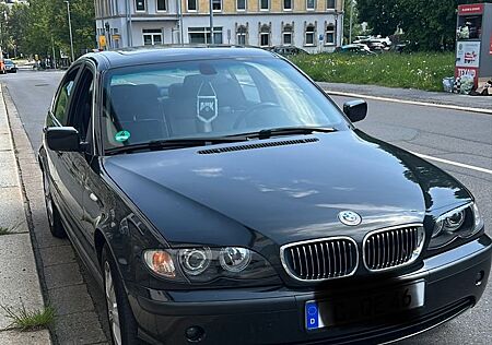 BMW 318i -