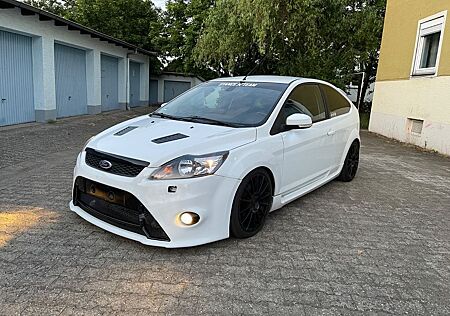 Ford Focus Lim. Titanium ST UMBAU