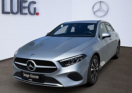 Mercedes-Benz A 180 d Kompakt KAM PDC SpurH AUT KlimaA LED