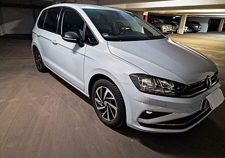 VW Golf Sportsvan Volkswagen 1.0 TSI 81kW JOIN ,NAVI,ACC,AHK.