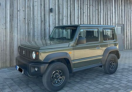 Suzuki Jimny 1,5 ALLGRIP M/T Comfort Green Scheckheft