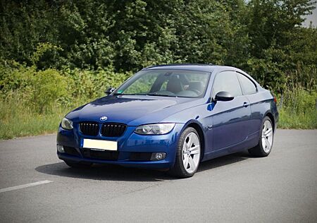 BMW 330xd Coupé -