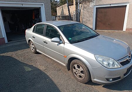 Opel Vectra 1.6 -