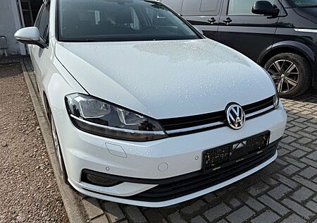 VW Golf Volkswagen VII Lim. Trendline BMT/Start-Stopp