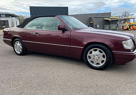 Mercedes-Benz E 320 E320, orig. 112tkm, Aut., Leder, Klima, Tempomat