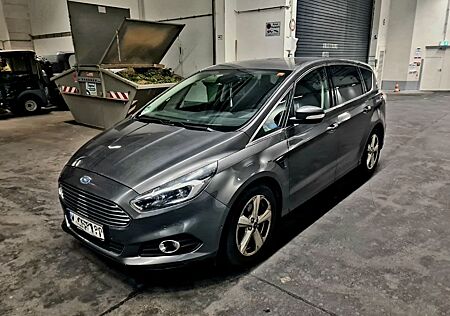 Ford S-Max 2,0 EcoBlue 140kW Titanium Auto Titanium