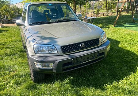 Toyota RAV 4 Automatik Scheckheft