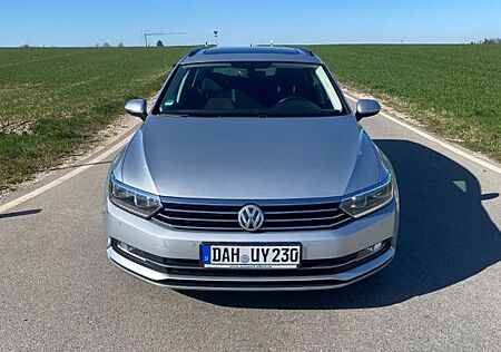 VW Passat Variant Volkswagen 2.0 TDI DSG Comfortline Varia...