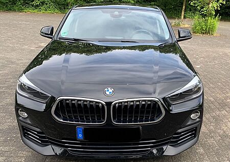 BMW X2 sDrive18i Advantage,AHK, Bremse hinten fällig