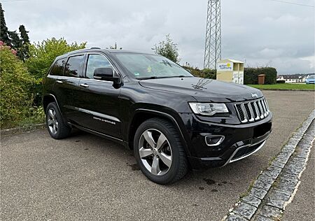 Jeep Grand Cherokee 3.0l V6 Overland *Xenon*ACC*Pano*