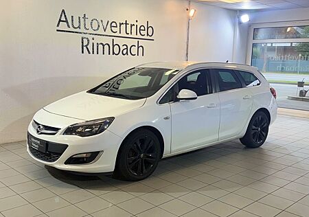 Opel Astra J Sports Tourer Exklusiv