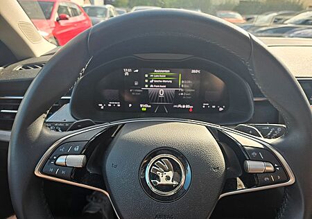 Skoda Scala 1,0 TSI Selection Kamera/PDC