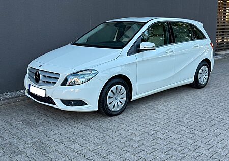 Mercedes-Benz B 180 Automatik AHK Leder