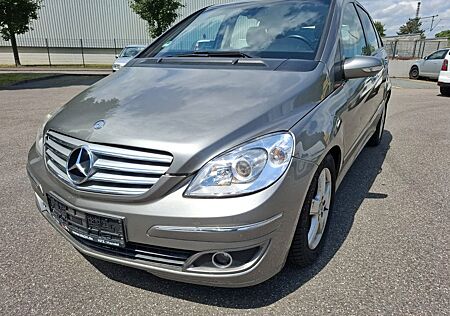 Mercedes-Benz B 200 Turbo -