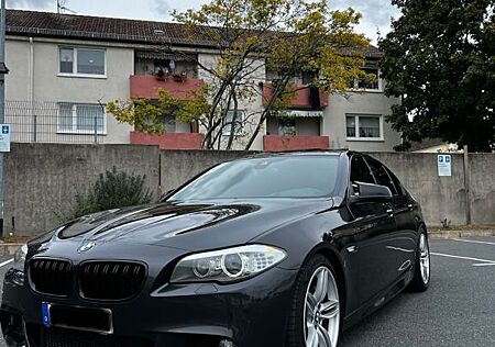 BMW 530d *M Paket*Head up*Schiebedach*Top gepflegt*