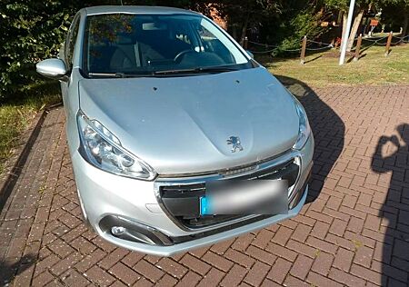 Peugeot 208 PureTech 82 Active Active