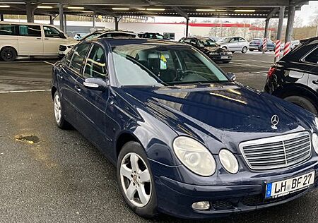 Mercedes-Benz E 220 CDI CLASSIC Classic