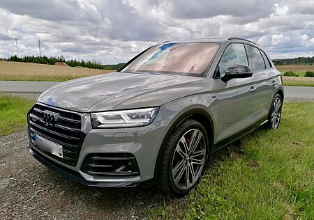 Audi SQ5 3.0 TFSI quattro 2.Hand LUFT 21`VOLL