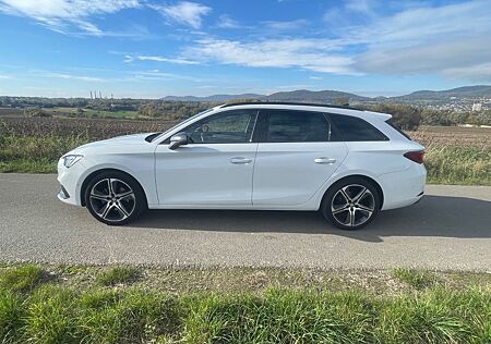 Seat Leon 1.5 eTSI ACT 110kW FR Plus DSG Sportst....