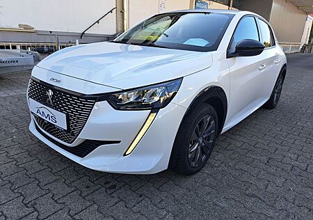 Peugeot 208 e- Allure Pack 1.Hand+Kamera+Navi+Klima+GJR