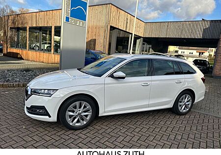 Skoda Octavia Combi Style TDI/AHK/Navi/HUD/ACC