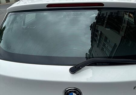 BMW 114i -