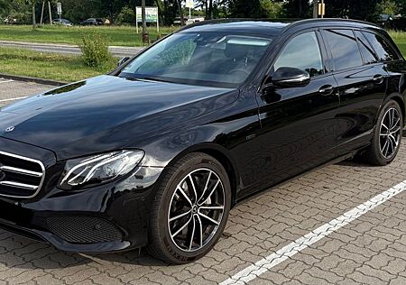 Mercedes-Benz E 300 de T-Modell /Verfügbar nur bis 22.06.2025