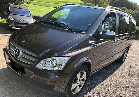 Mercedes-Benz Viano 3.0 CDI AMBIENTE extralang AMBIENTE