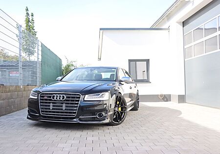 Audi S8 4.0 TFSI QUATTRO/MATRIX LED/MASSAGE/BOSE