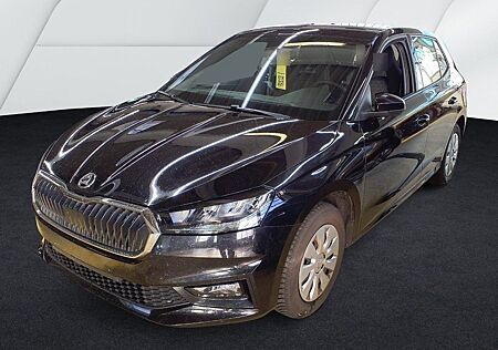 Skoda Fabia Dynamic 1.0 TSI LED Spurh. PDC SmartLink S
