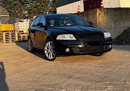 Skoda Octavia Combi 2.0 TFSI RS
