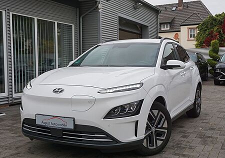 Hyundai Kona Trend SoH100% AssPak Carplay Indukt ACC LKA