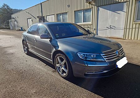 VW Phaeton Volkswagen 3.0 V6 TDI 4MOTION Tiptronic 5-Sitzer -