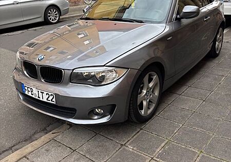BMW 123d Cabrio -