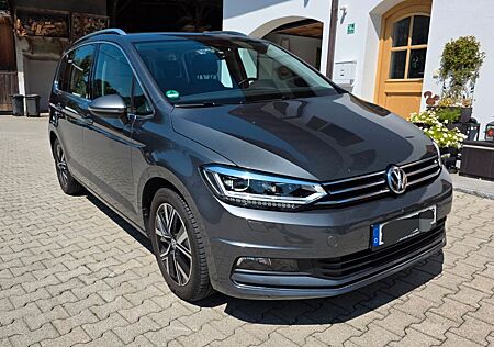 VW Touran Volkswagen 2.0 TDI DSG Highline Standhz Matrix 7 Sit
