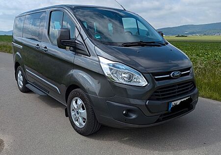 Ford Tourneo Custom Titanium