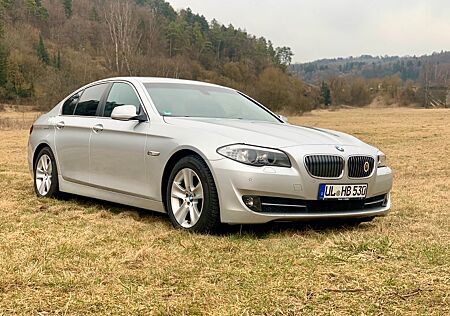 BMW 523 BMW523i Lim./5er/wenig km/1. Hand
