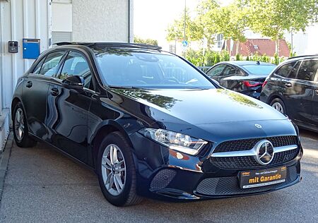 Mercedes-Benz A 200 d DCT Navi Leder Pano Standheiz. AHK Dig.T