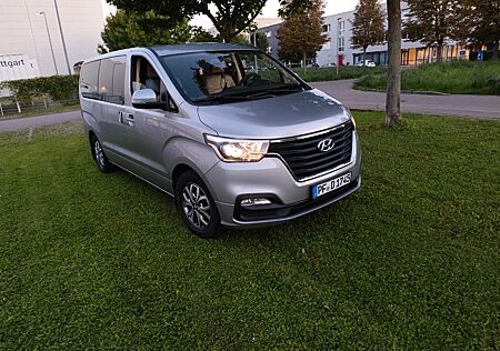 Hyundai H-1