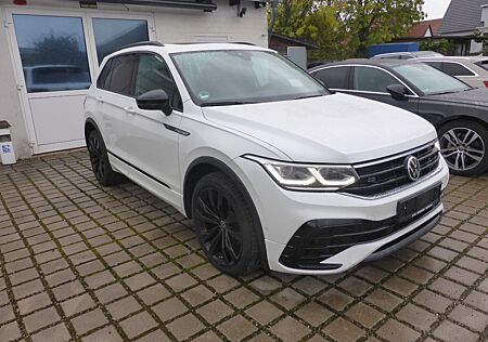 VW Tiguan Volkswagen R-Line 4Motion Panoram.Head-Up Matrix Ahk
