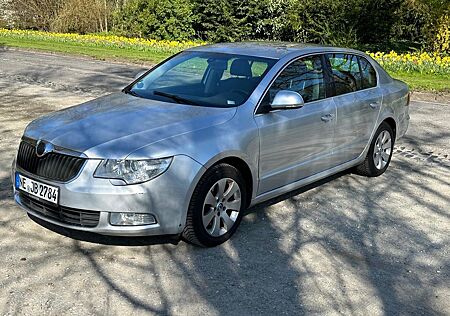Skoda Superb 1.8 TSI DSG Comfort Comfort