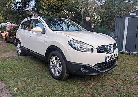 Nissan Qashqai+2 Qashqai+2 2.0 Standheizung 7-Sitze 8fach bereift