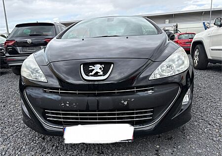 Peugeot 308 CC Premium HDi FAP 140 LEDER NAVI