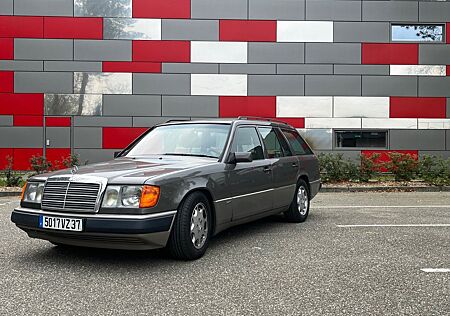 Mercedes-Benz 300 -24s sportline