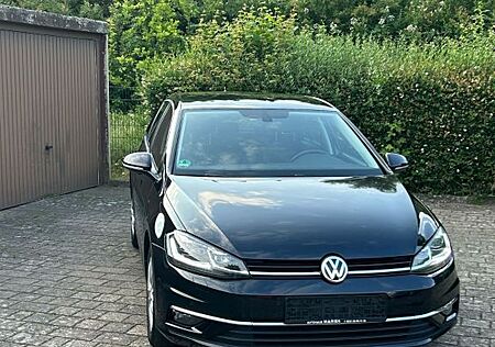 VW Golf Volkswagen 1.6 TDI SCR JOIN JOIN
